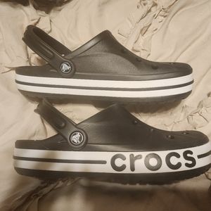 Womens size 10 crocs worn 1 time